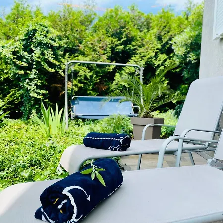 Blue&green *