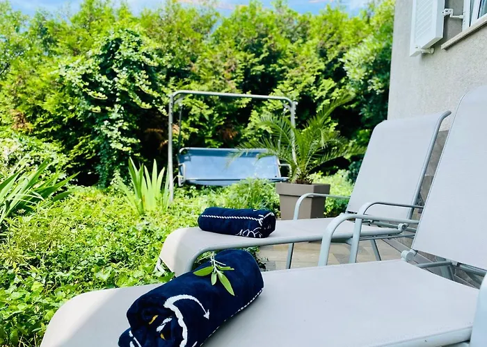 Blue&green *